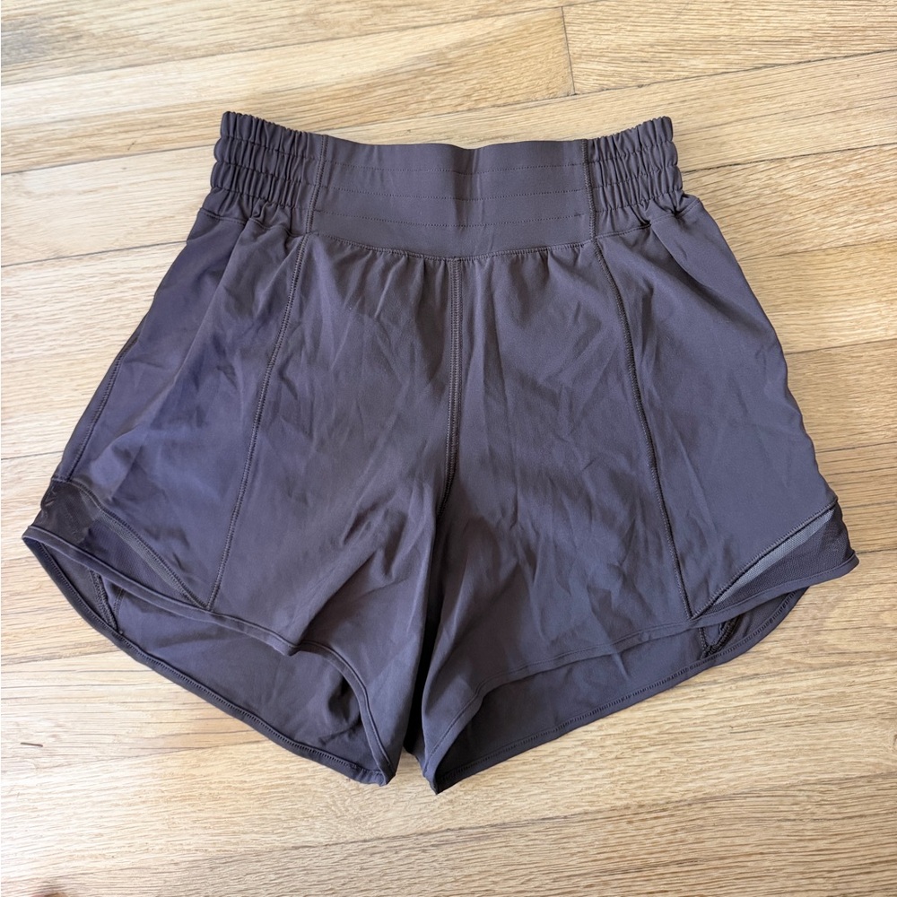 lululemon Hotty Hot High-Rise Short 4"